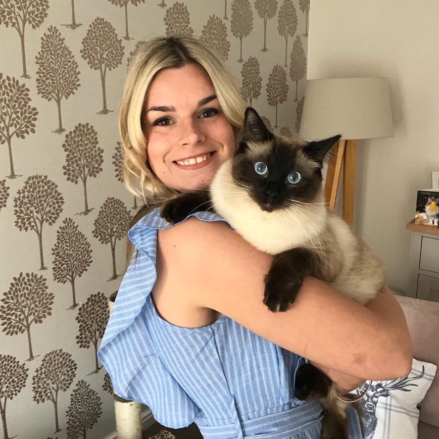 27, Haemo nurse and crazy cat Mum living in Leeds! 😻