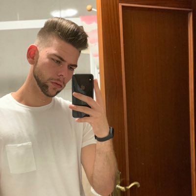 AlvaritoNCT's profile picture. 21. La vida hay que verla a punta de coñazo para darte cuenta de quien si y quien no