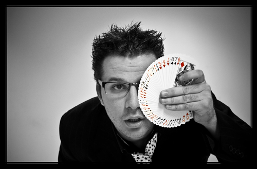 Omar_Megdadi's profile picture. tengo tantas razones para pedir que el dia tenga 25h que tardaria en explicarlas 26.