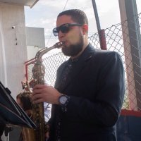 Thiago F. Silva(@Thiago_saxofone) 's Twitter Profile Photo