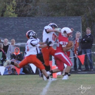 Football, Basketball, Hockey, Track Linebacker:Running back. 6’ 2” 210LB Senior: https://t.co/ecfTL4qhlQ