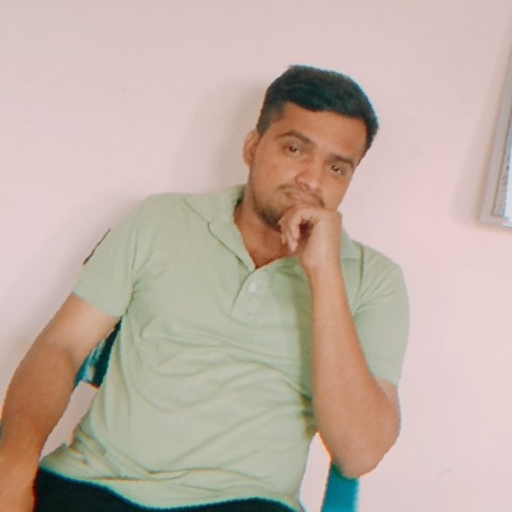 imkarthicck's profile picture. Belongs to Dravidian stock.