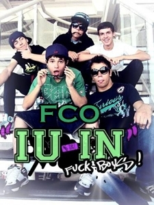 Somos o Fã Clube Oficial da @Banda_iuin segue ae, e conhece essa banda foda demais s2
I ♥ IUIN