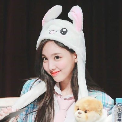 TWICE専用の垢です ナヨンとモモ（ツウィも）よりのallぺんです。 TWICE好きな人フォローお願いします色々な人と絡みたいです。