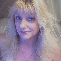 Karen Chambers - @missgrneyes2000 Twitter Profile Photo