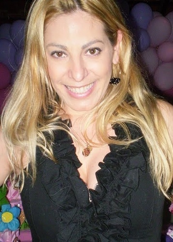 Boninho queremos Laura Ribeiro no BBB 11