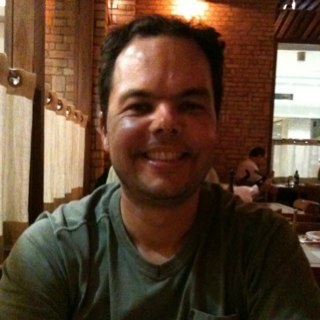 lenzcesar's profile picture. 