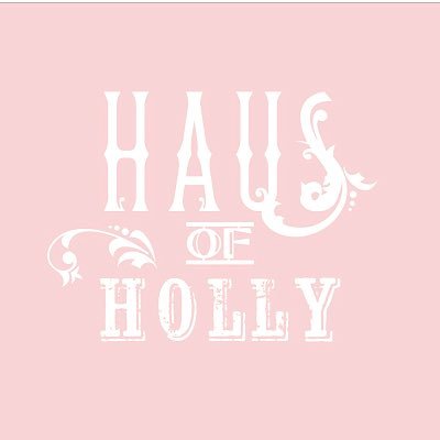 The time is now. I'm ready #HANZZANDHEIDI ✨🌱💖🖤🌱✨ #swissluxury #vegan #skincare #crueltyfree #botoxinabottle #nonasties #plantstemcelltechnology 🌱