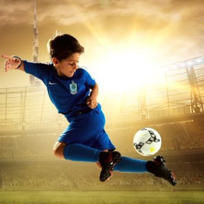 BuzzingBlue's profile picture. • Football universally • Chelsea particularly •