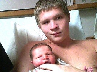 youngfather1991's profile picture. I am a young father currently not maaried. I am big on takeing care of my physical self. I am currently attending huntington business college.Major is business.