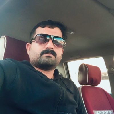 عز الخوي لا صار همك طوابير👌 وقت الشدايد واضح'ن لك مكانه