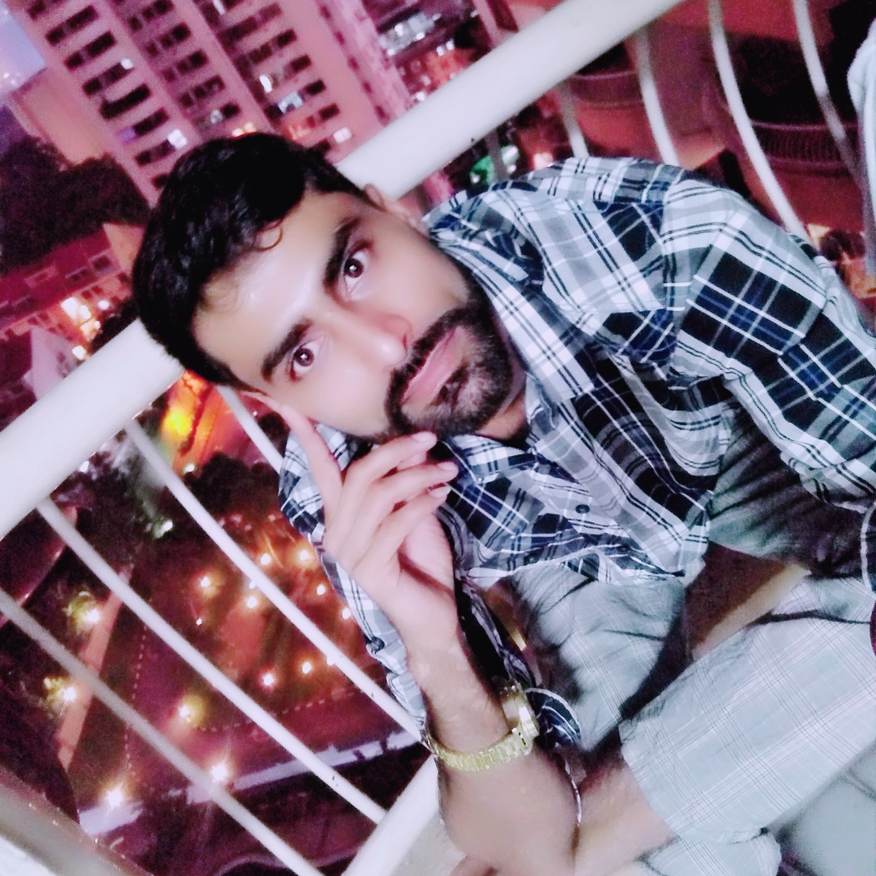 JANALI33087039's profile picture. Life is like