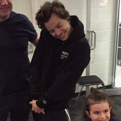 tobesolonelybae's profile picture. Be yourself.