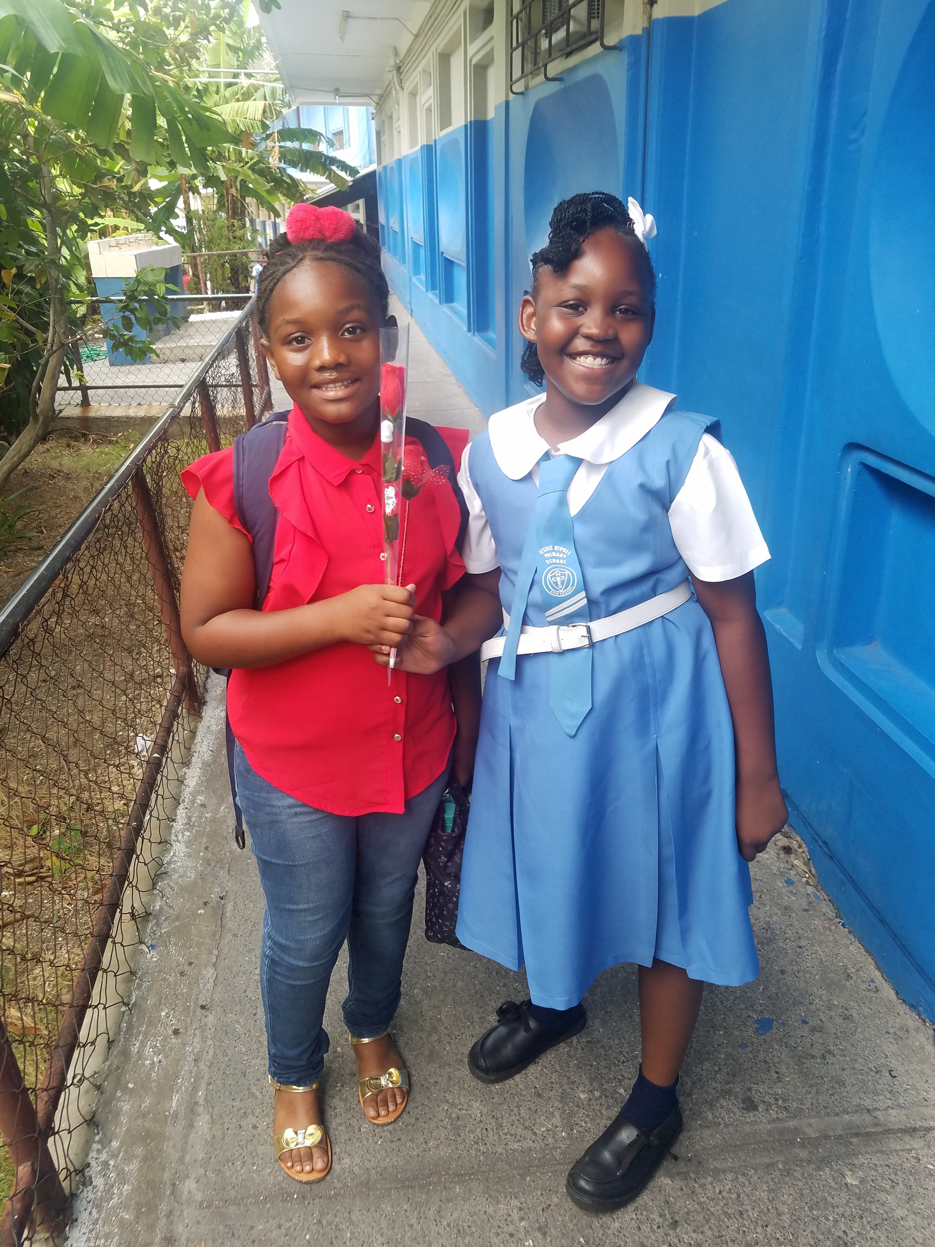 TeamCourtneyGr1's profile picture. Service Above Self