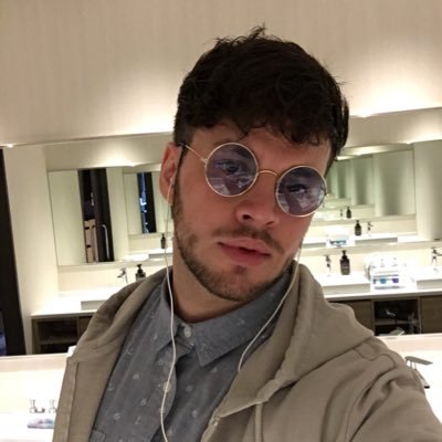 P_E_O_L_A's profile picture. Positive vibes 🙏🏼
FB STREAMER