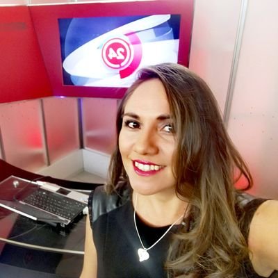 Ivania Echavarria Profile