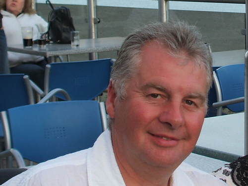 Hi I am Steve Hopley I am married to pam and we have 2 daughters. I have donated my stem cells for Anthony Nolan.My weather twitter account @ws11weather