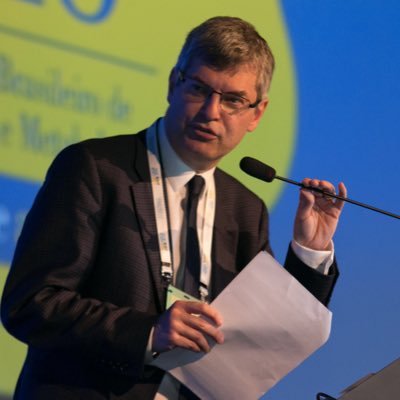 cesarluizbogu's profile picture. Professor de Endocrinologia & Chefe do Serviço de Endocrinologia e Metabologia da Universidade Federal do Parana; Apaixonado pela Marga, Luiza e Pedro