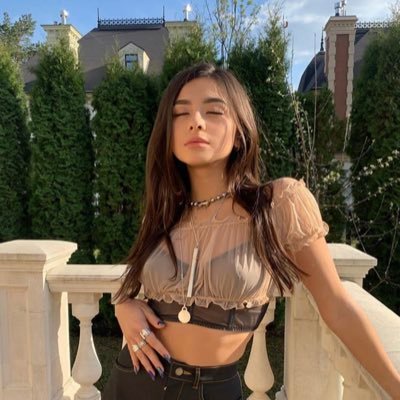 ❝ I love classy, I am classy, my standards are classy, even my jawline classy. ❞ - Yelena F. Brunnswick.【 OC | ENG/INA/Deutsch. 】