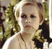 contra_omnes's profile picture. downshifter