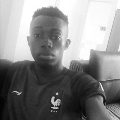 BoungaClaid's profile picture. Claid Bounga étudiants à l'Université Mariën ngouabi au Congo sous le patrimoine du docteur Christian kayath