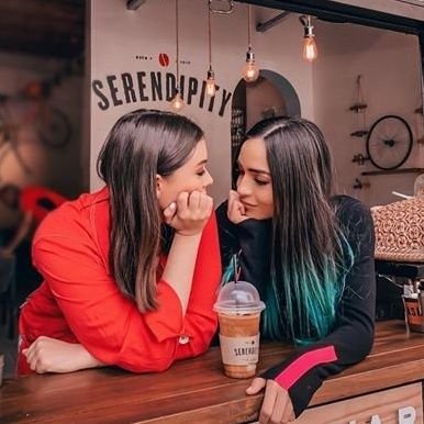 JimenaItCa's profile picture. Amo leer 📖👓
Me gusta mucho los deportes 🥋⚽🥇 y la música🎸🎼🎶
Soy cacher de corazón 💖❤️