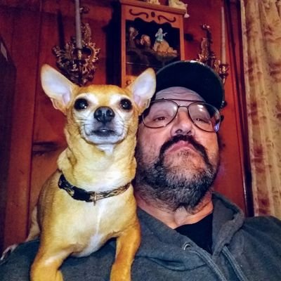 father of 6 great kids grandfather of 12 grandkids 2 great Grandkids big WWE fan and a big AEW fan been sober scent's oct.29.2017 #HOPE #FAITH #OUDK