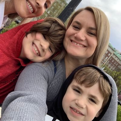 rachel_papaleo's profile picture. 