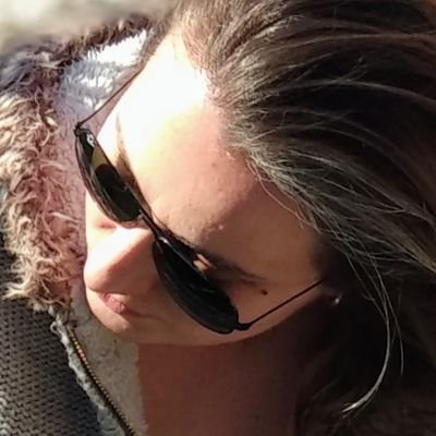 Docente de idiomas y Traductora autónoma: ENG, FRA - CAT, ESP.