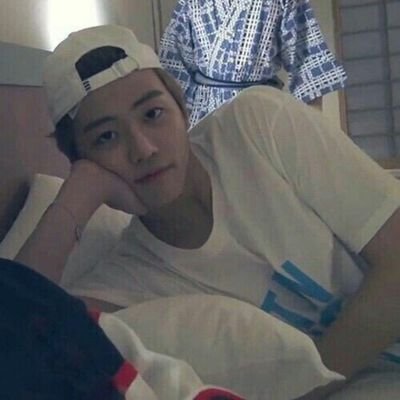 insidedamagee's profile picture. 