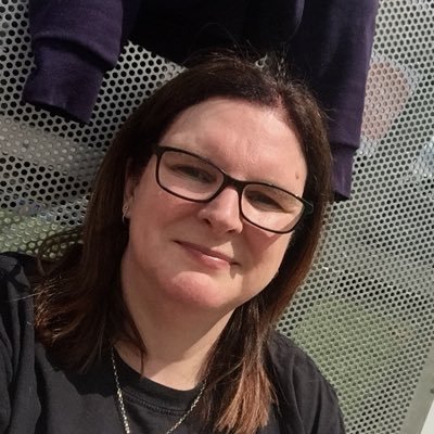 wife, mum, bestie, Wolf Cub, genealogist, geocacher, Thatter, awesome coffee maker, mad cat lady, friend....