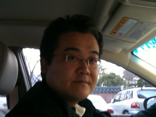 ddonypapa's profile picture. 이쁜 와이프와 아들 그리고 딸과 함께 재미있게 사로하는 평범한 40대 가장. 부동산개발 전문컨설턴트(자칭?). 돈벌면 무조건 여행가고픈 한량.