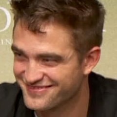 #RobertPattinson your definitive source for news, photos & exclusive since 2008 ~ Maria (Aust) Suze (U.S.) #TheBatman https://t.co/47nVxVl4XL Pattinson