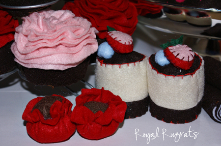 royalrugrats's profile picture. The best felt play foods!
You can also find Royal Rugrats Yummies at http://t.co/32GryYCB2Y