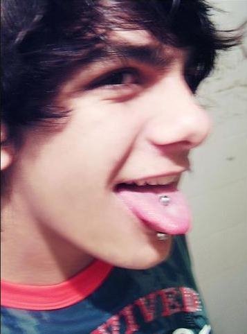 m_matx9's profile picture. 