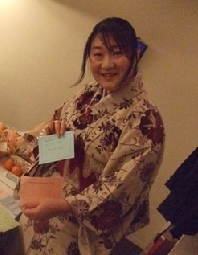 chikako_okazaki's profile picture. 役者。演劇・朗読・インプロ（即興演劇）。”即興演劇だんすだんすだんす”メンバー ”朗読の森” 講師。