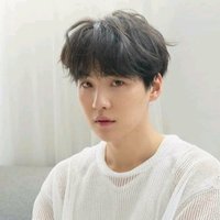 Taehyung kim (@taehyun21525224) 's Twitter Profile