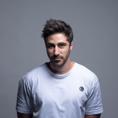 Josebaseba's profile picture. Developer. Hijo bastardo de Deutsch y Taleb.