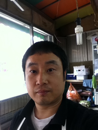 bmscs's profile picture. 잊혀지지 않으려 하기에...