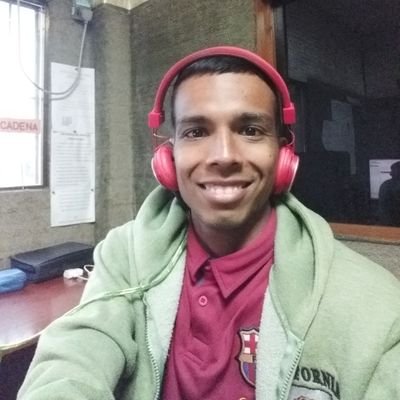 #siguemeytesigoya  cristiano, diacono, operador de radio monumental 89.9 fm e integrante del grupo de redes sociales 2.0