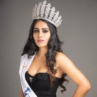 Rehaa Khann (@rehaakhann) Twitter profile photo