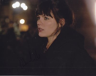 I did it for you, you prick. I did everything for you, but you're so fucking blind. | Straight | Sister of Mickey | Pretend Gf of Ian | #Single / #Unclaimed