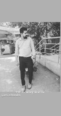 Imchandra10's profile picture. Serial chips & salsa Eater/married a banker/Love Humans,Coffe & my doughter/Man power supply/voted for new india/ believes that best things in life are free!🤐