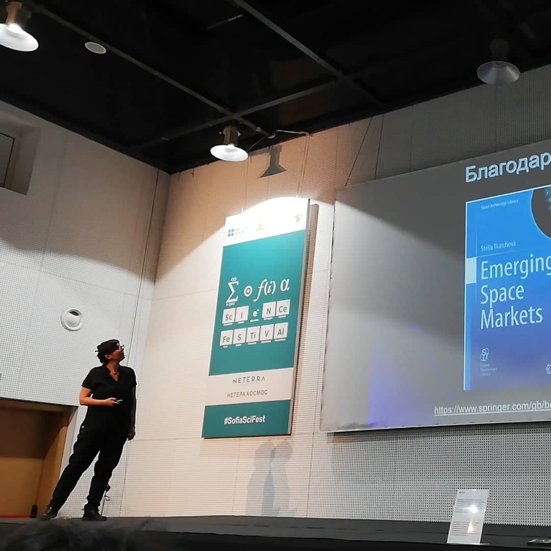 Interstellar16's profile picture. Space Book Author