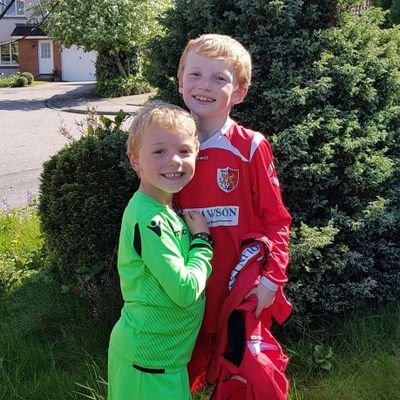 Mum to 2 fab wee boys 💙 Work for the amazing NHS 🌈 Love the footy ⚽ Ross County ⚽️ Aberdeen FC ⚽️