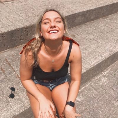 22emf's profile picture. Alpha Phi🌿