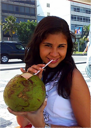 Adoradora do Rei Jesus 3
 Meu maior prazer é está em tua presença, e prostrado aos teus pés te adorar Jesus, Senhor da minha vida ♪