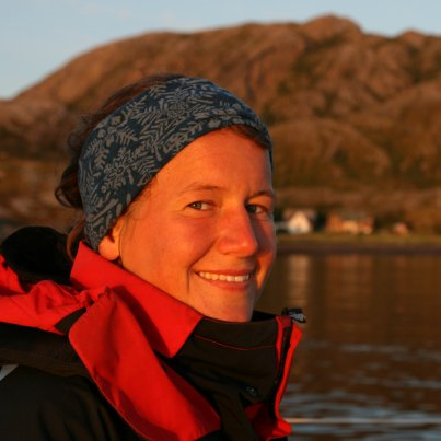 Seabird ecologist at @NINAnature 🇧🇻, seabird #bycatch, conservation biology 🐣🐟🌊

Trying to find the right work-life balance 🌻