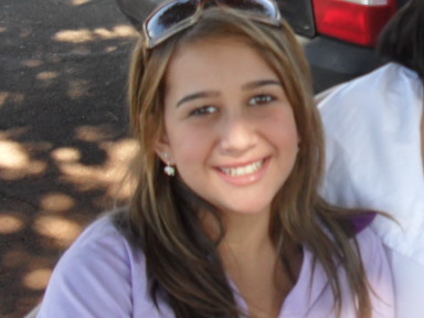 Tenho 13 anos, sou modelo e futura atriz, sonhadora, buscando um lugar ao Sol.. Siga-me os bons