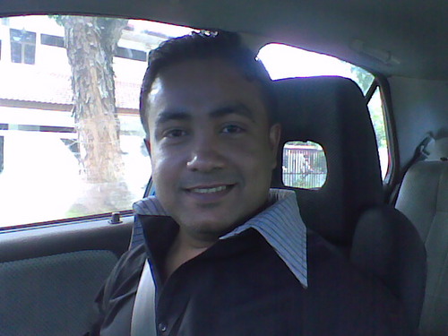 farnuz's profile picture. 